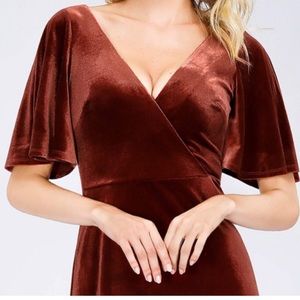 Retro V-Neck Velvet Stretch Maxi Dress
